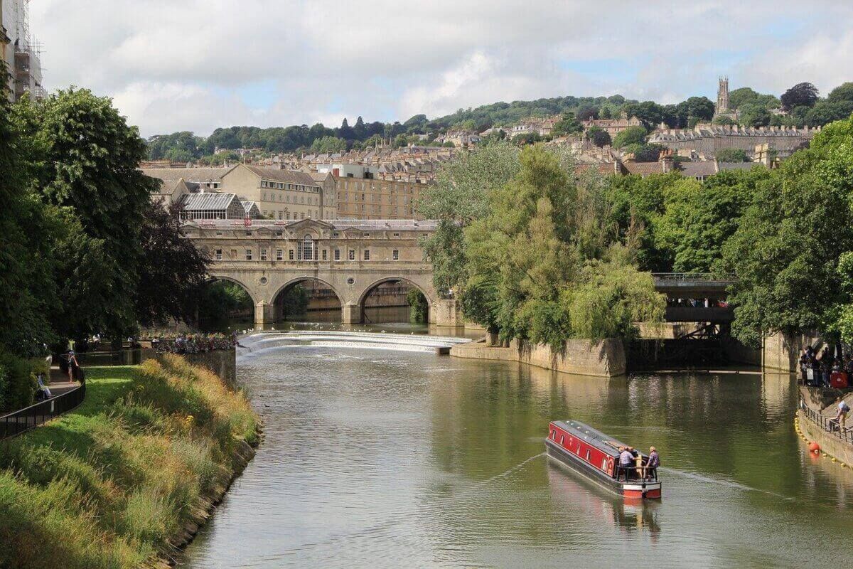 Holiday Cottages in Bath