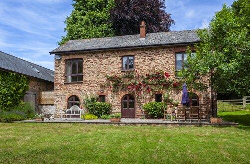Last Minute Cottages - Mill Cottage, Luxborough