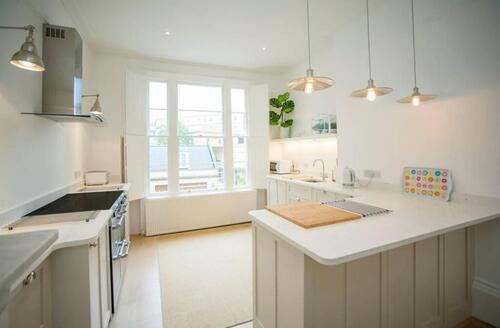 Last Minute Cottages - Lux City Centre Property, Slps 8