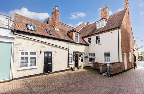 Last Minute Cottages - Rashley House