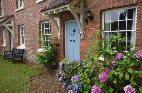 Last Minute Cottages - 4 Bed Cottage in Lyndhurst