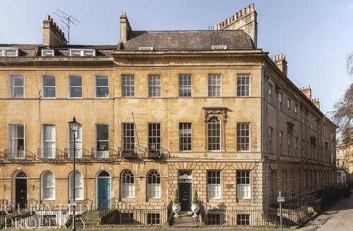 Last Minute Cottages - Former Prime Minister's Home