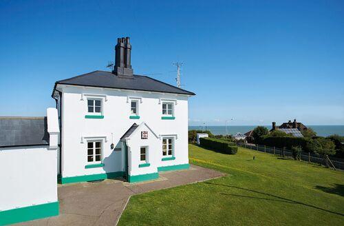 Last Minute Cottages - Khina Cottage, Broadstairs