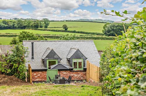 Last Minute Cottages - Higher Court