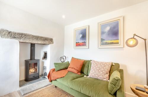 Last Minute Cottages - St. Meubreds Cottage