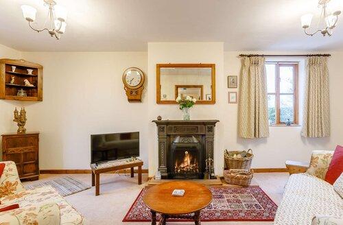 Last Minute Cottages - 3 Bed Cottage in Shipston-on-Stour