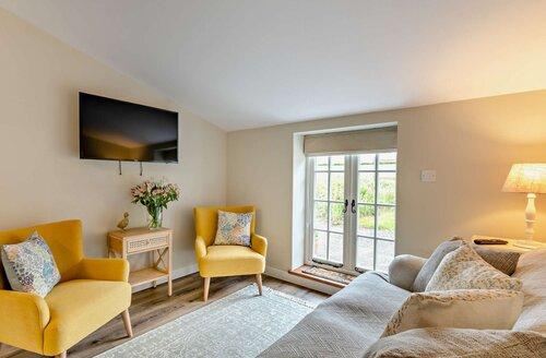 Last Minute Cottages - 2 Bed Cottage in Barnstaple 5mls N