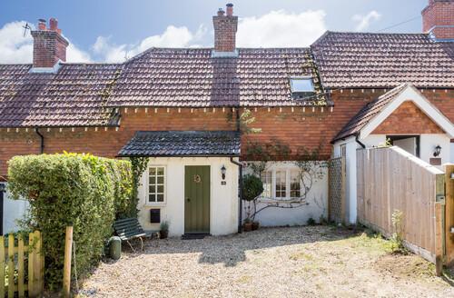 Last Minute Cottages - Tangles