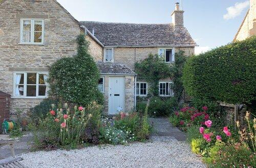 Last Minute Cottages - 2 Bed Cottage in Eastleach