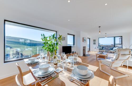 Last Minute Cottages - Brae House
