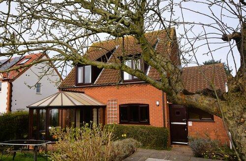 Last Minute Cottages - 3 Bed Cottage in Blakeney