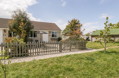 Last Minute Cottages - Teal