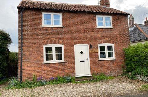 Last Minute Cottages - Wallflower Cottage
