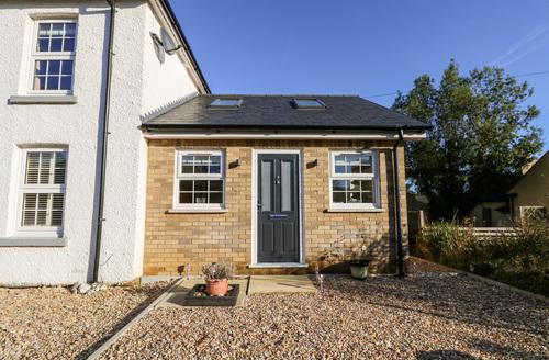 Last Minute Cottages - Little Osney