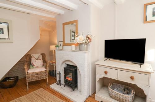 Last Minute Cottages - Rosemary Cottage, Aldeburgh